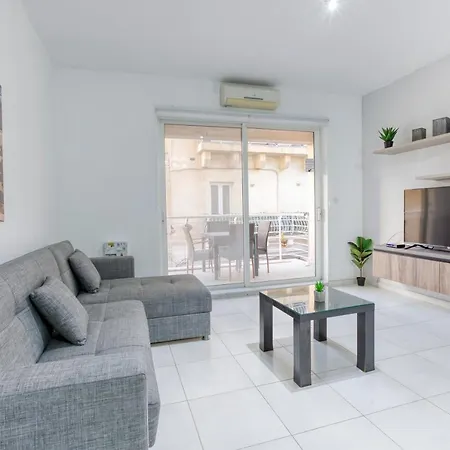 Cozy 3br Sliema Apt Near Promenade Fully Furnished By 360 Estates *