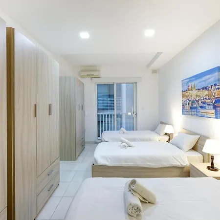 Cozy 3br Sliema Apt Near Promenade Fully Furnished By 360 Estates Daire